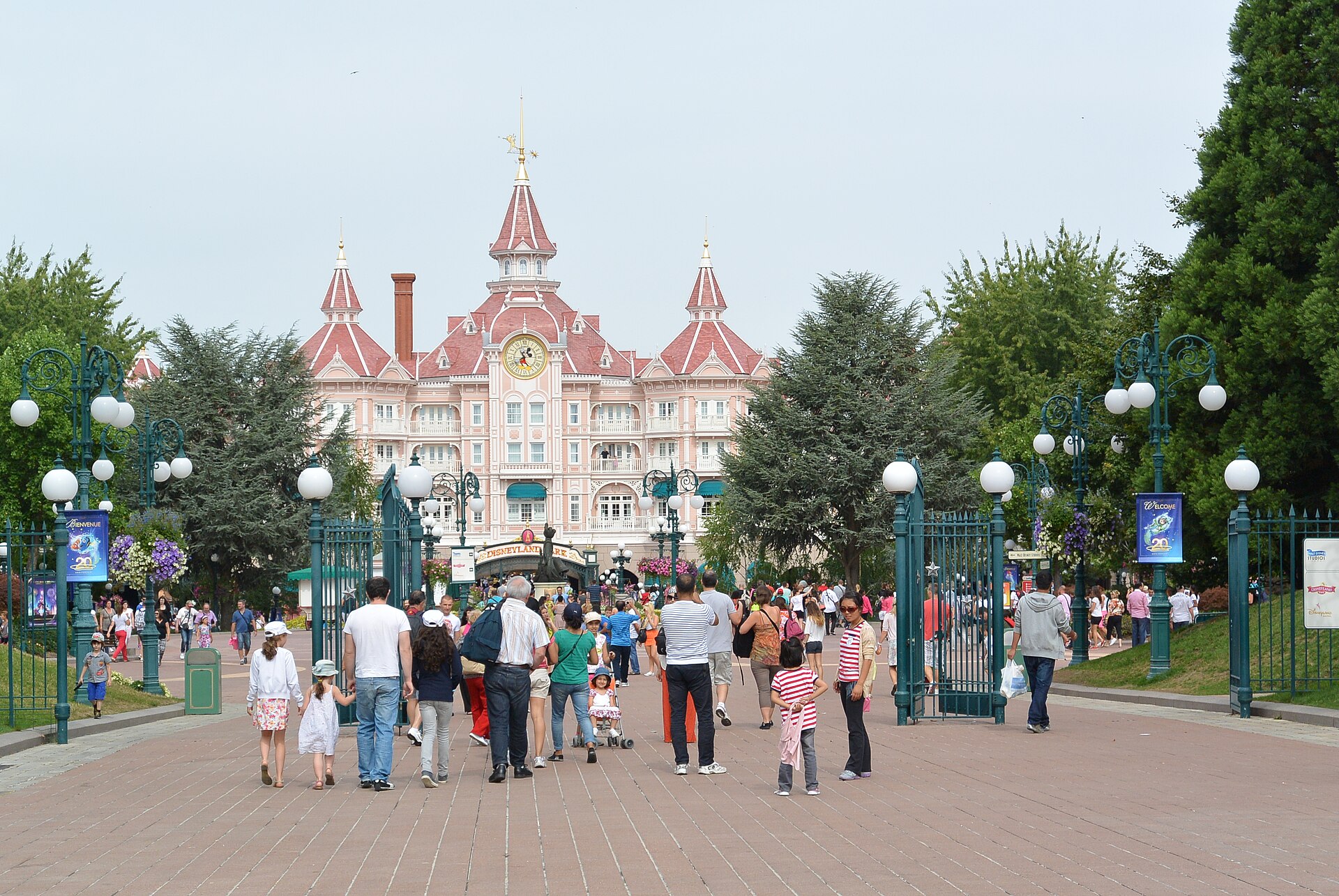 Disneyland Paris photo 3
